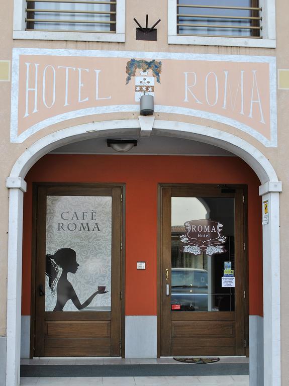 Hotel Roma Pravisdomini Exteriér fotografie